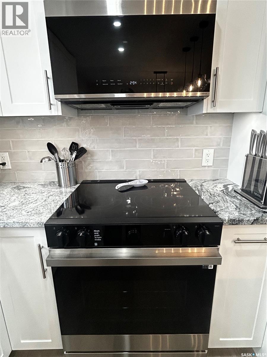 709 Jubilee Place, Estevan, Saskatchewan  S4A 0A1 - Photo 15 - SK027121