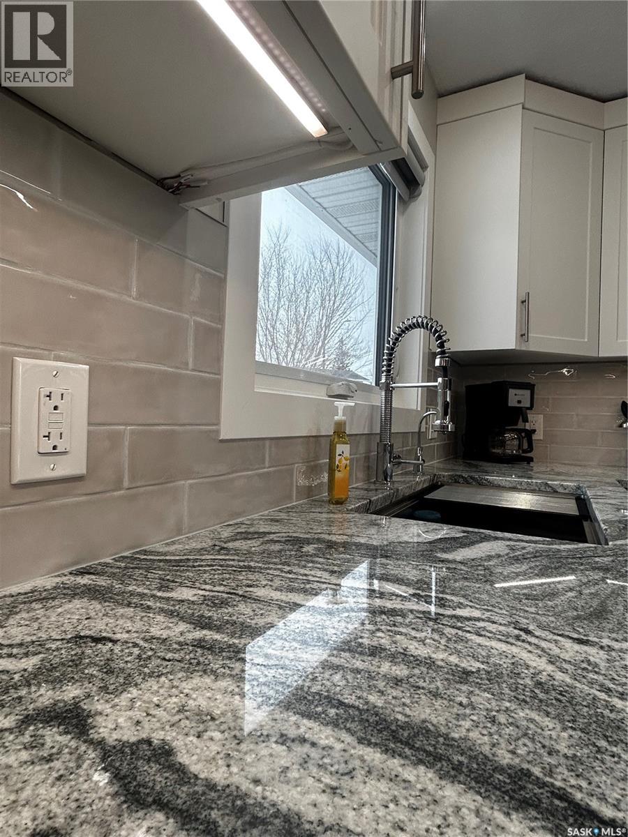 709 Jubilee Place, Estevan, Saskatchewan  S4A 0A1 - Photo 14 - SK027121