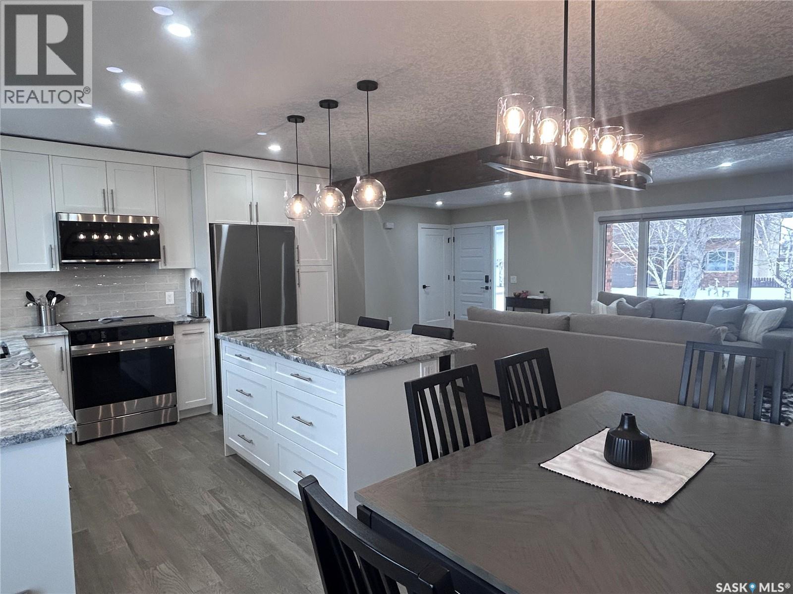 709 Jubilee Place, Estevan, Saskatchewan  S4A 0A1 - Photo 16 - SK027121