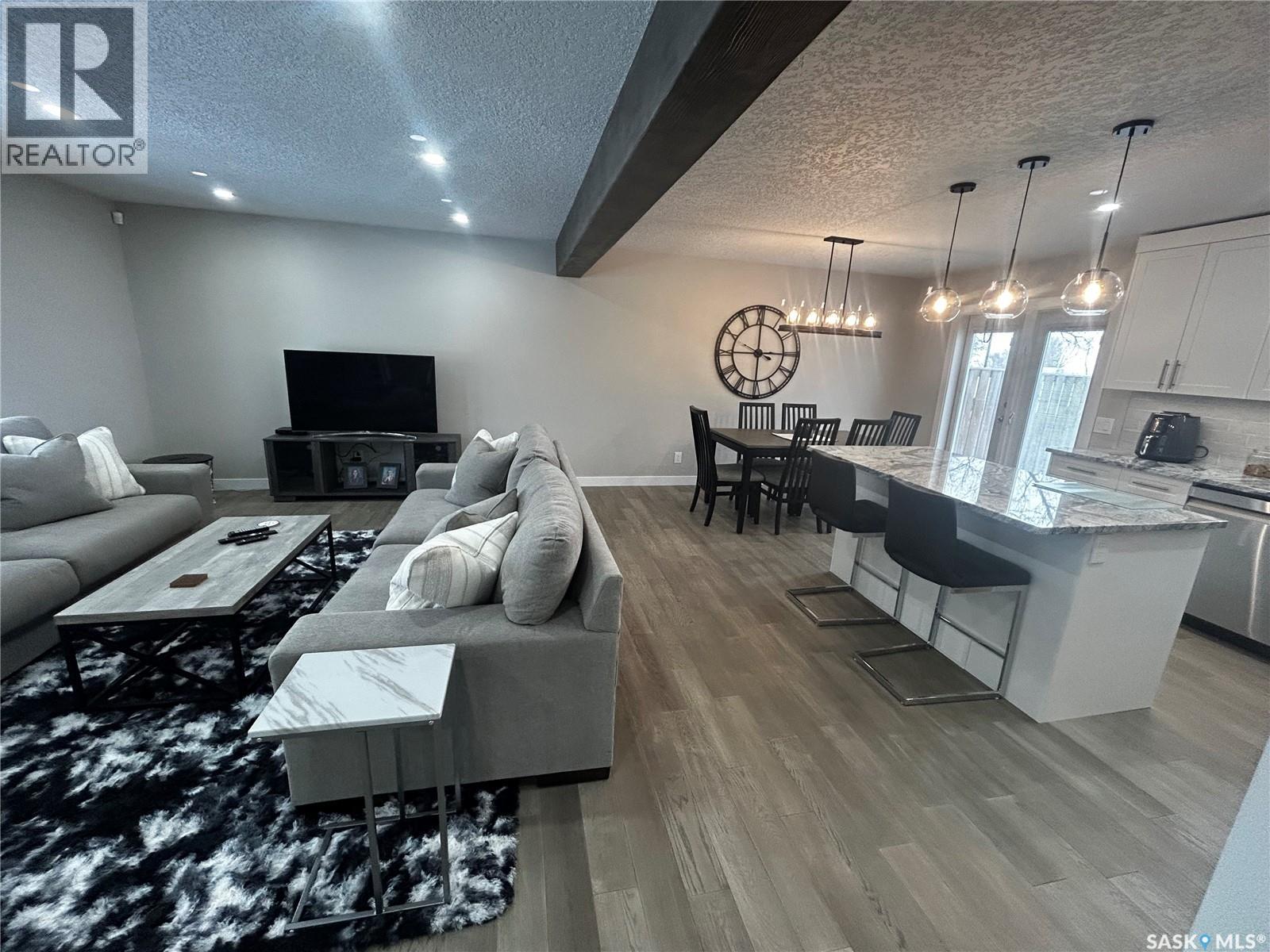 709 Jubilee Place, Estevan, Saskatchewan  S4A 0A1 - Photo 6 - SK027121