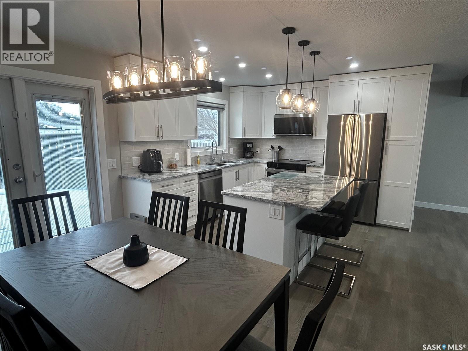 709 Jubilee Place, Estevan, Saskatchewan  S4A 0A1 - Photo 8 - SK027121