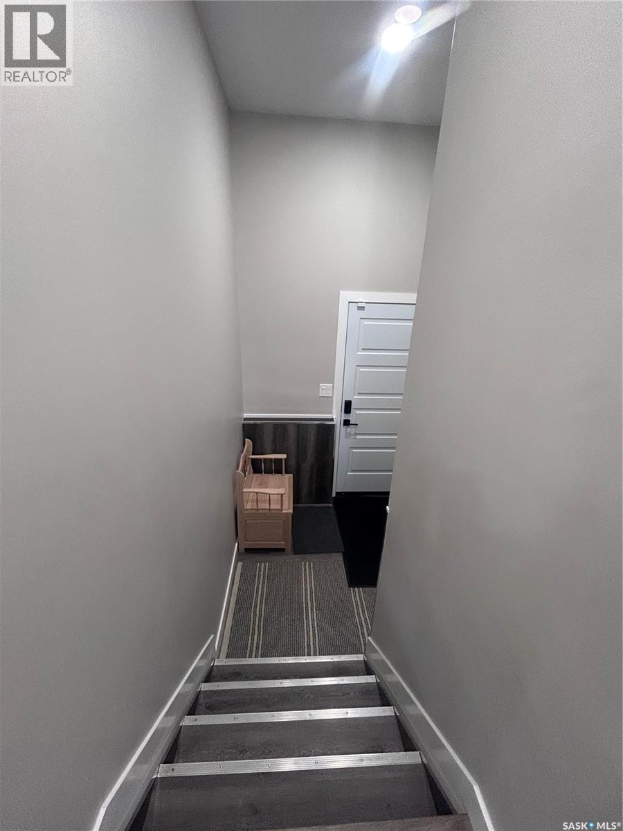 709 Jubilee Place, Estevan, Saskatchewan  S4A 0A1 - Photo 30 - SK027121