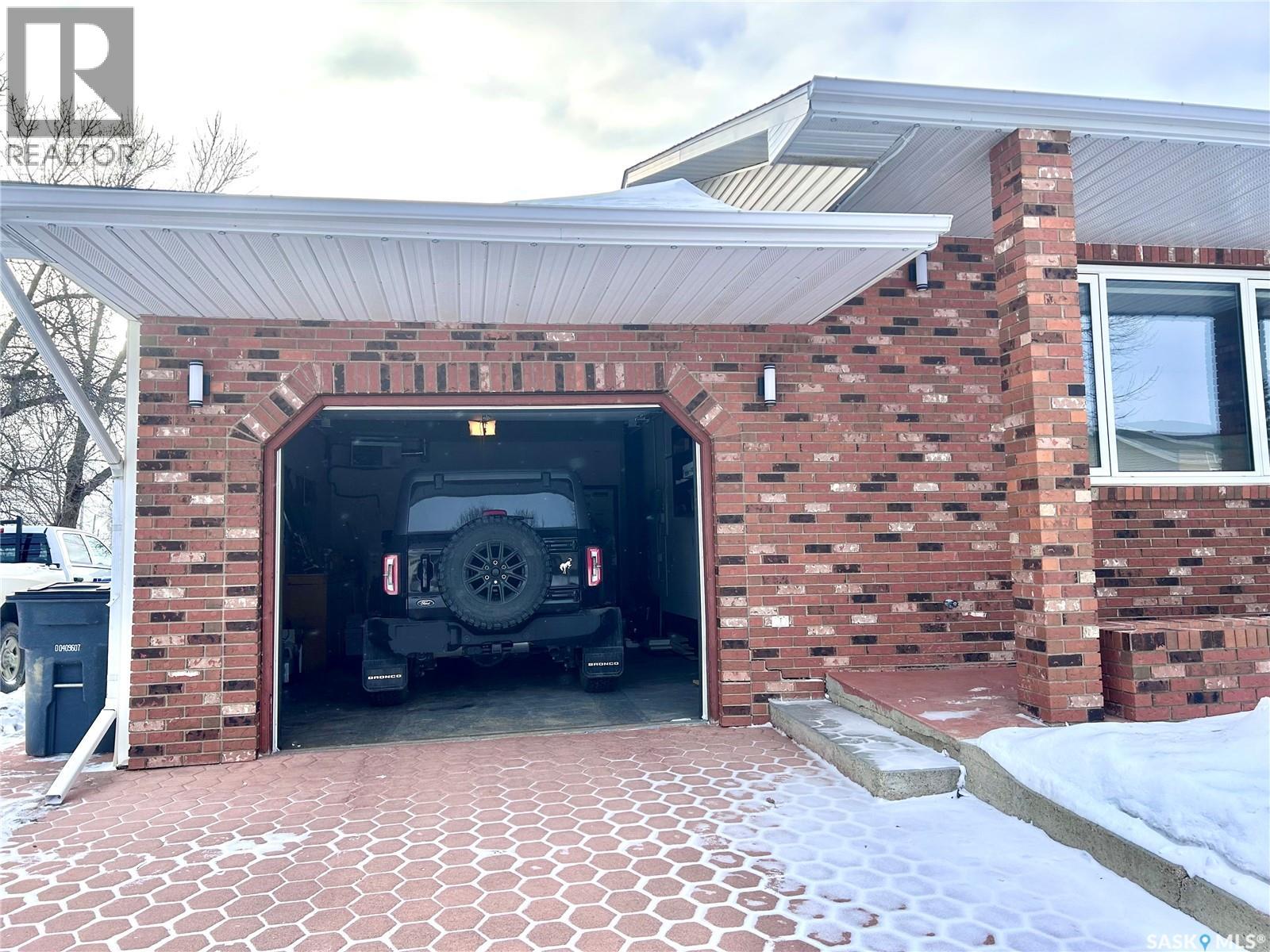 709 Jubilee Place, Estevan, Saskatchewan  S4A 0A1 - Photo 43 - SK027121