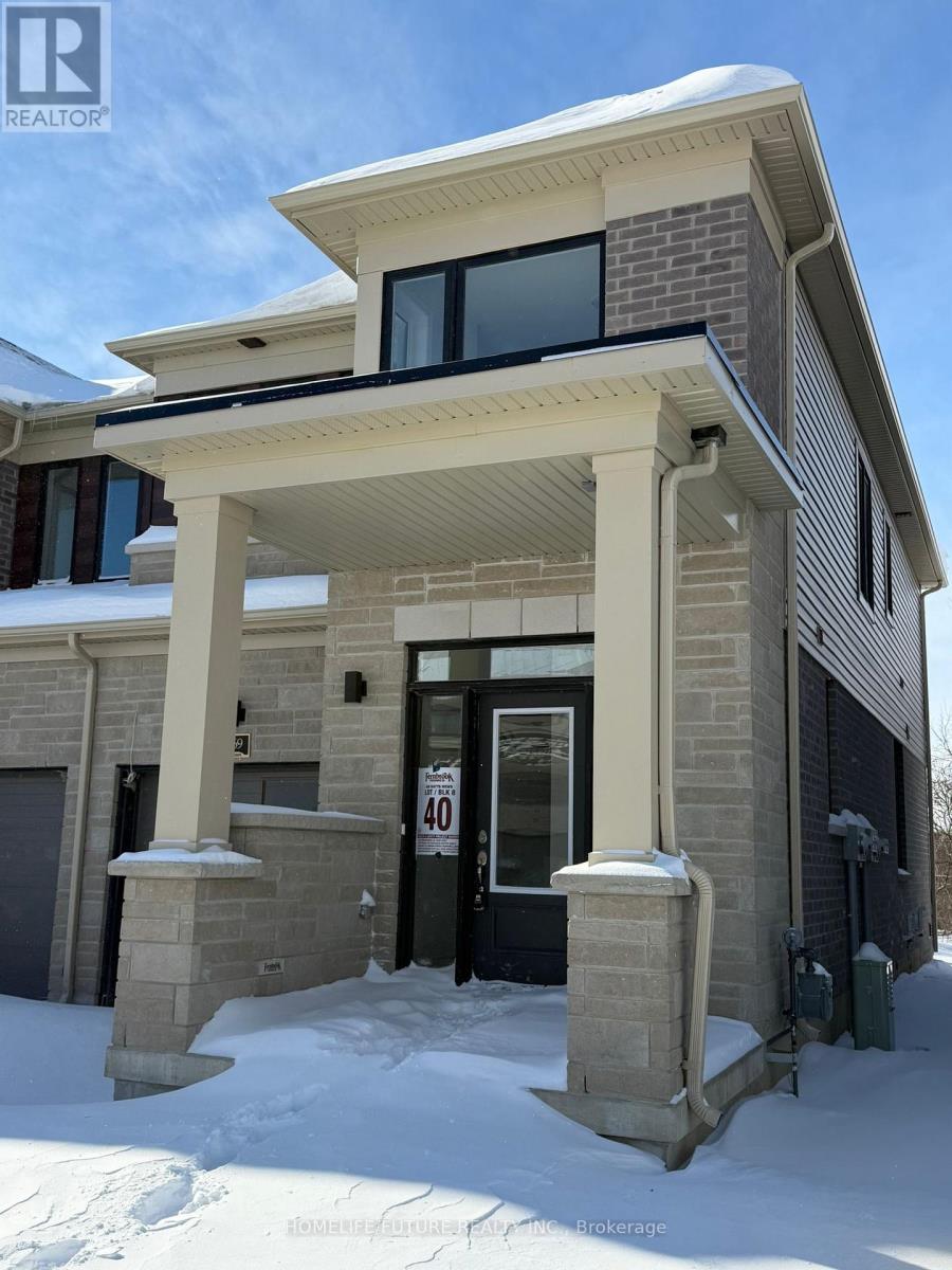 69 Watts Mews, Kawartha Lakes, Ontario  K9V 5V4 - Photo 1 - X12726418