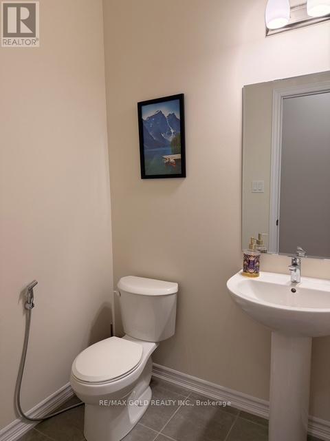 86 Molozzi Street, Erin, Ontario  N0B 1T0 - Photo 5 - X12726430