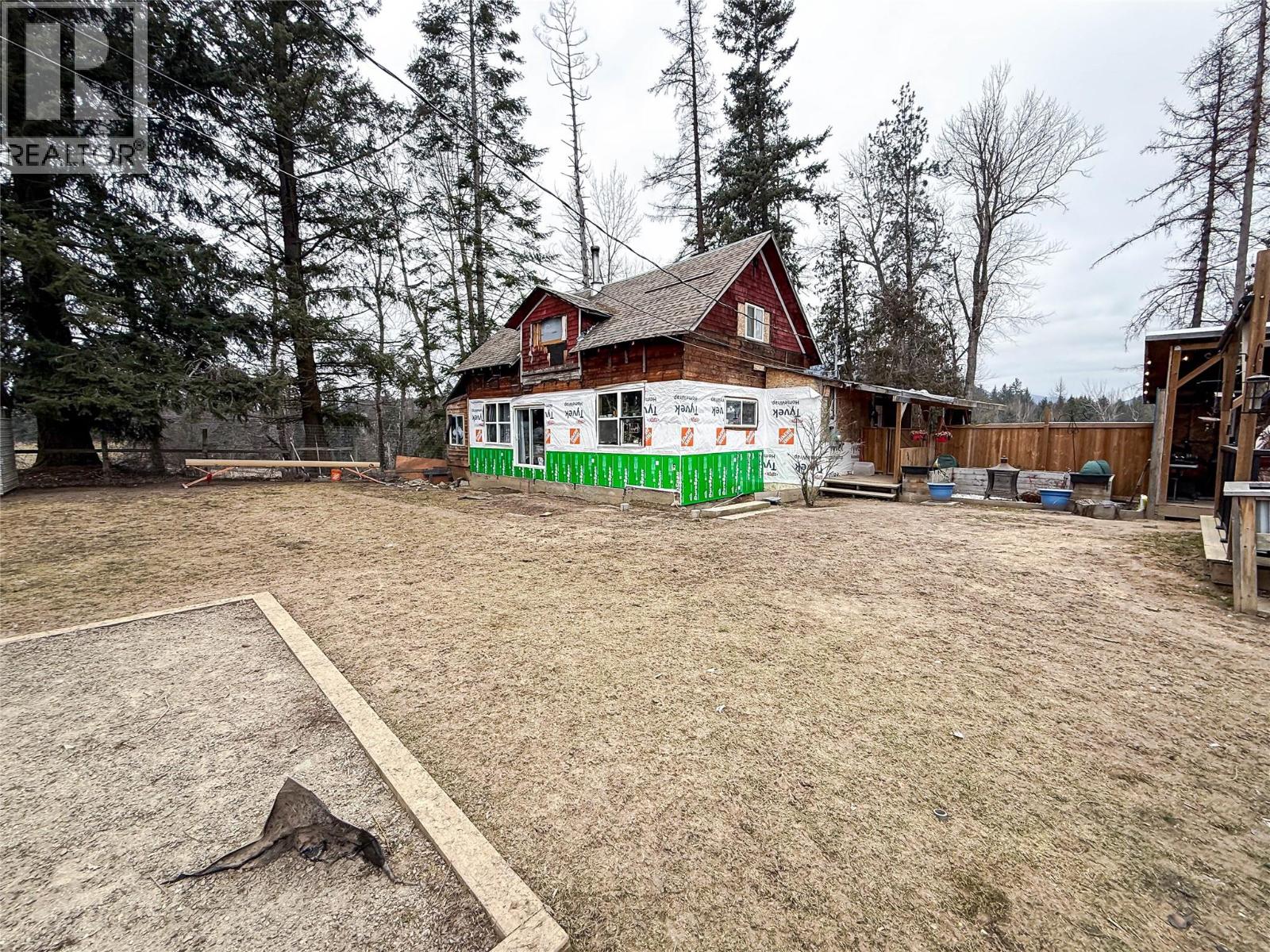 4114 51st Street, Canyon, British Columbia  V0B 1C1 - Photo 33 - 10373804