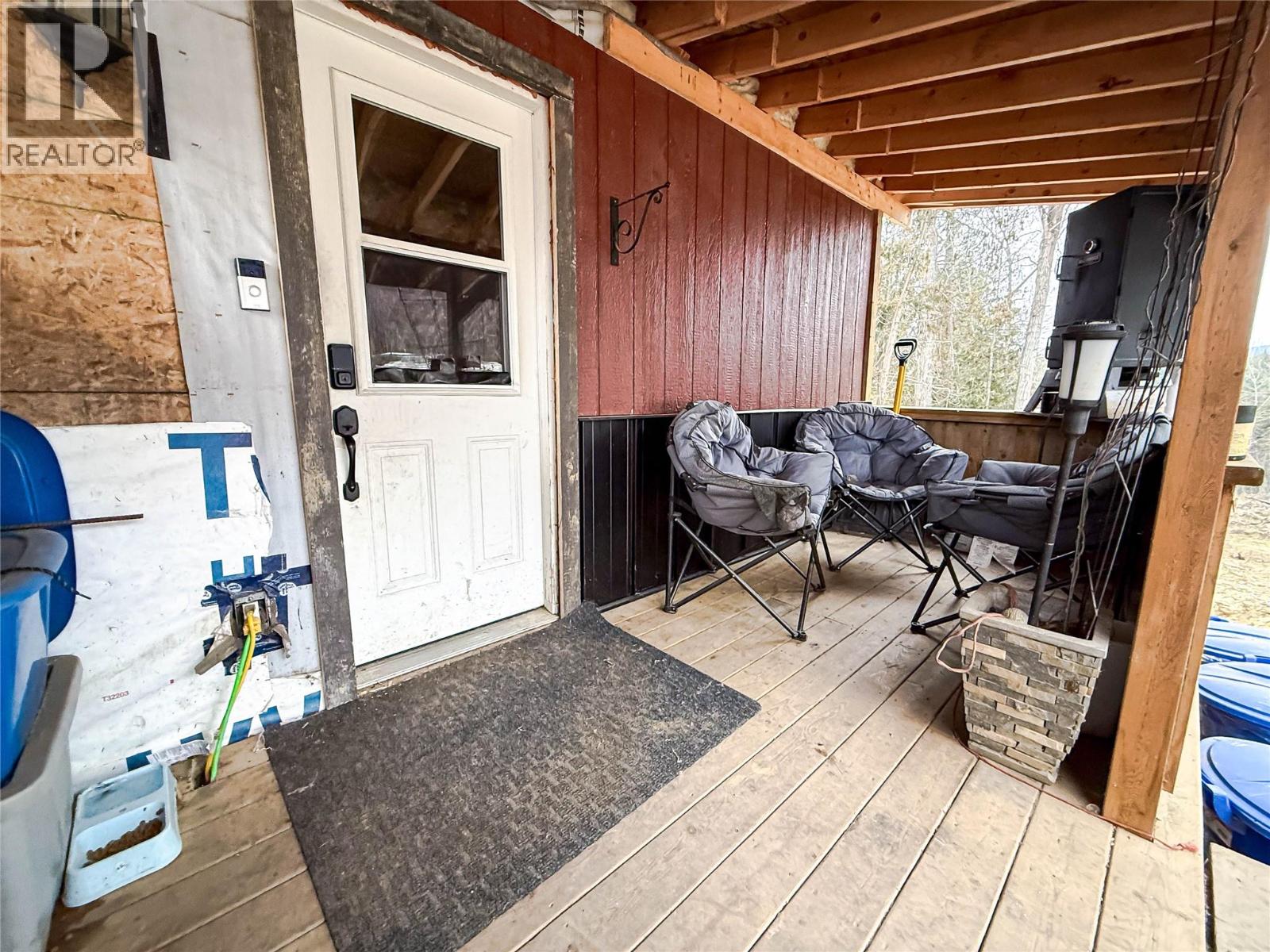 4114 51st Street, Canyon, British Columbia  V0B 1C1 - Photo 7 - 10373804