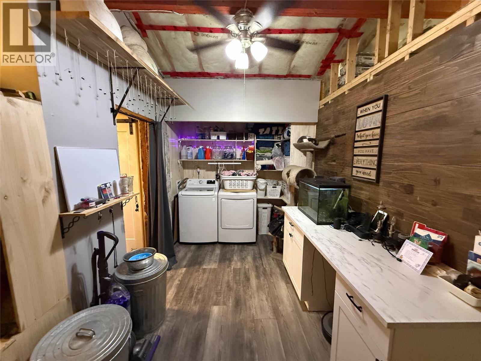 4114 51st Street, Canyon, British Columbia  V0B 1C1 - Photo 8 - 10373804