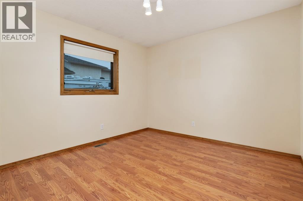 5404 66 Street, Camrose, Alberta  T4V 4L9 - Photo 15 - A2268717