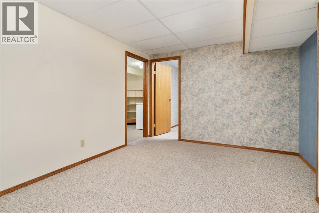 5404 66 Street, Camrose, Alberta  T4V 4L9 - Photo 28 - A2268717