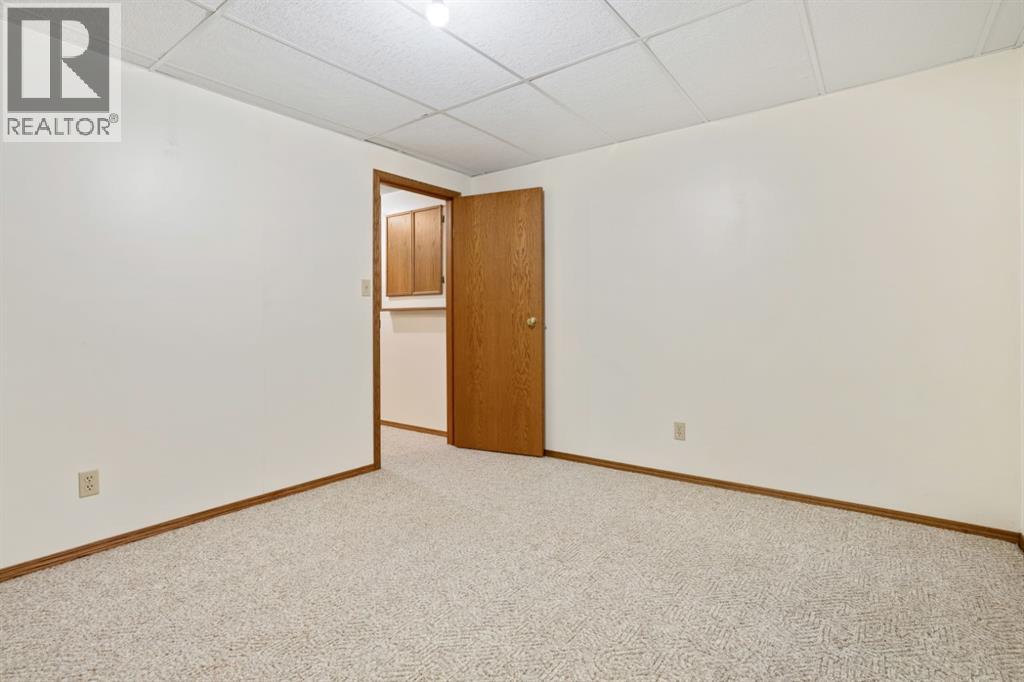 5404 66 Street, Camrose, Alberta  T4V 4L9 - Photo 23 - A2268717