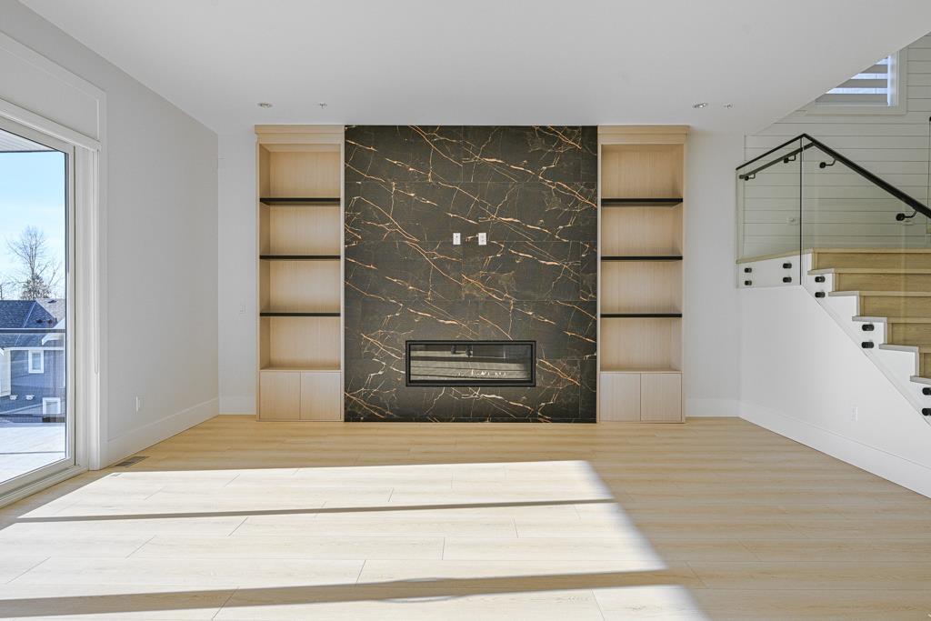 33950 Parr Avenue, Mission, British Columbia  V2V 6B2 - Photo 3 - R3078852