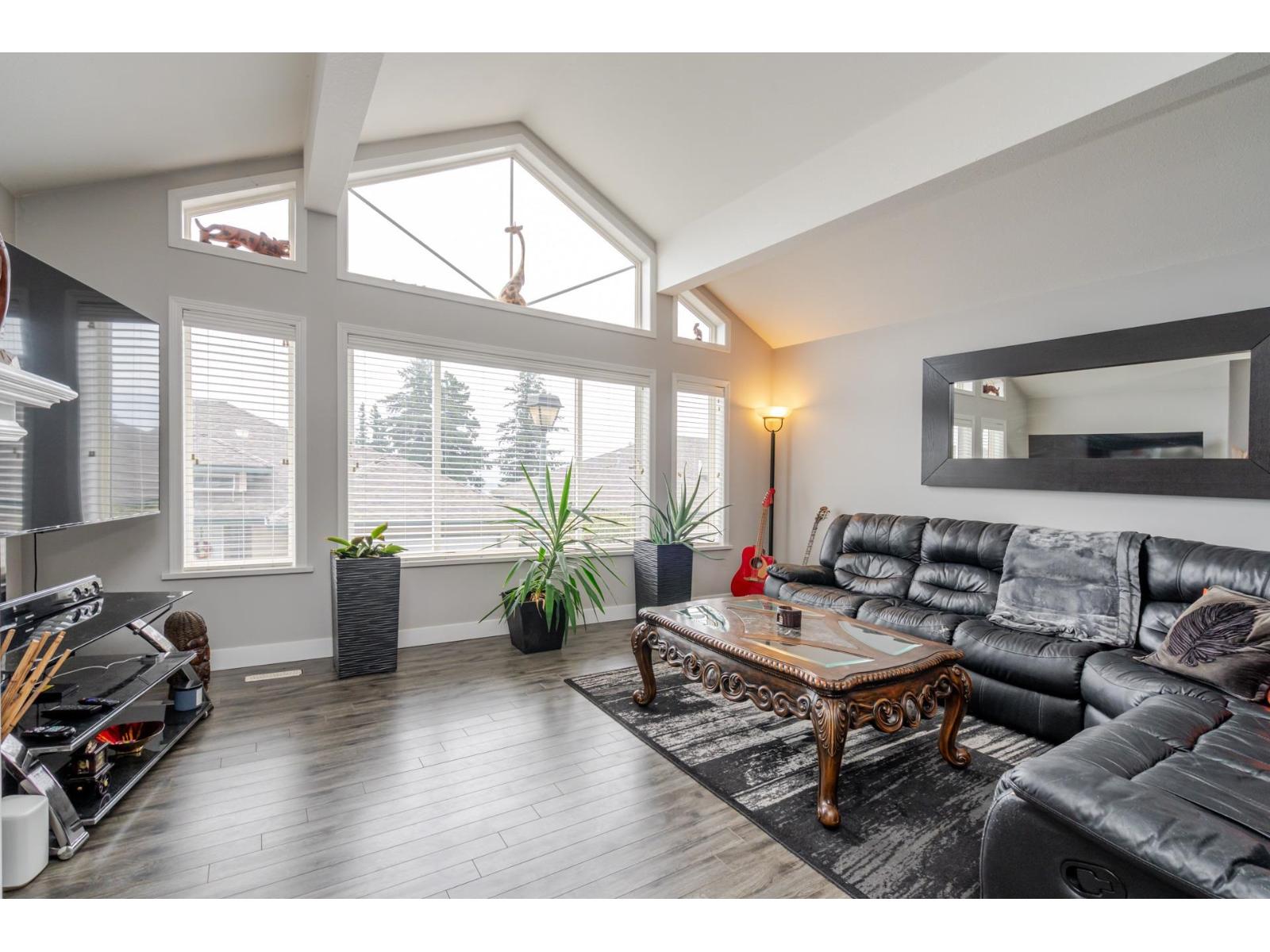 24 8590 Sunrise Drive, Chilliwack Mountain, Chilliwack, British Columbia  V2R 3Z4 - Photo 4 - R3046671