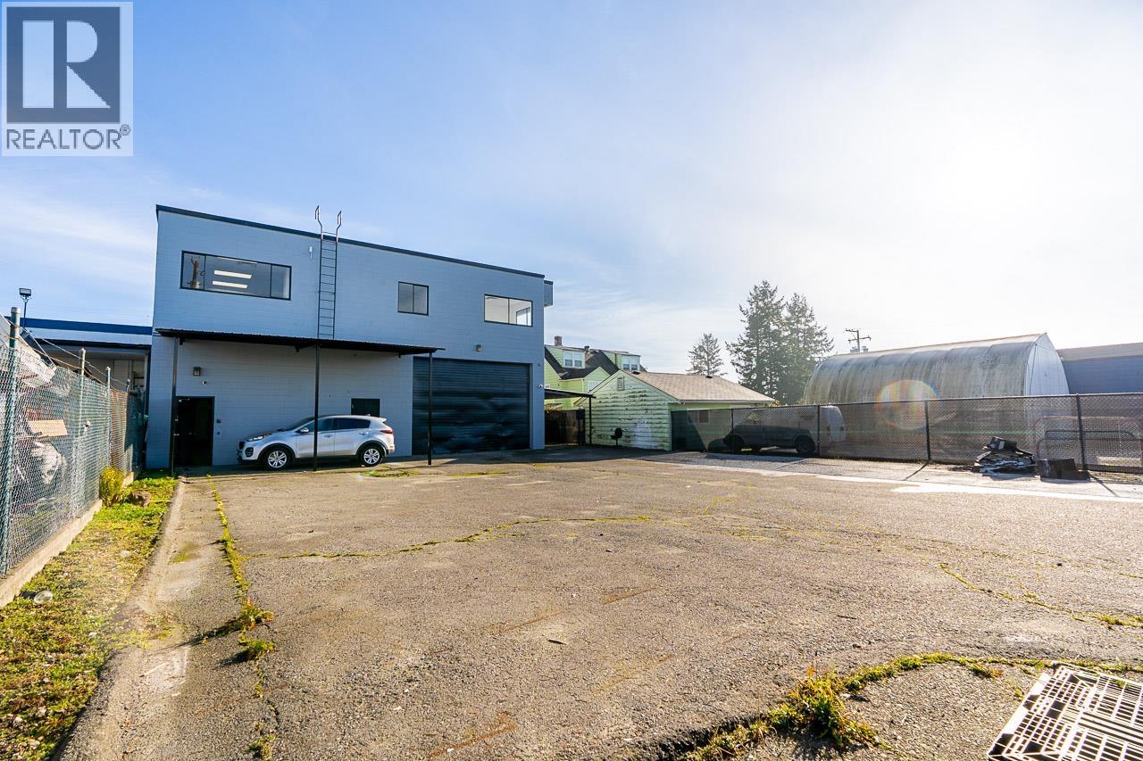 7123 Curragh Avenue, Burnaby, British Columbia  V5J 4V6 - Photo 5 - C8075489