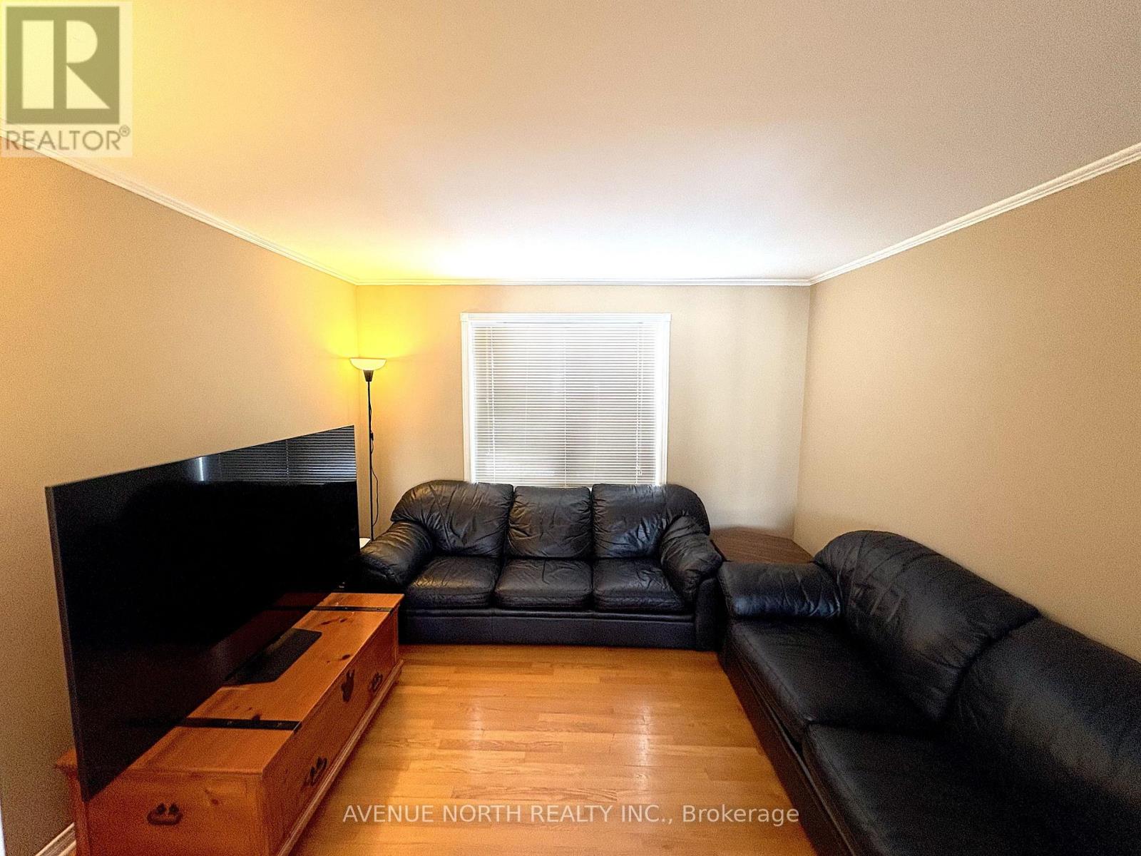 21 Pilon Street, Russell, Ontario  K0A 1W0 - Photo 14 - X12726480