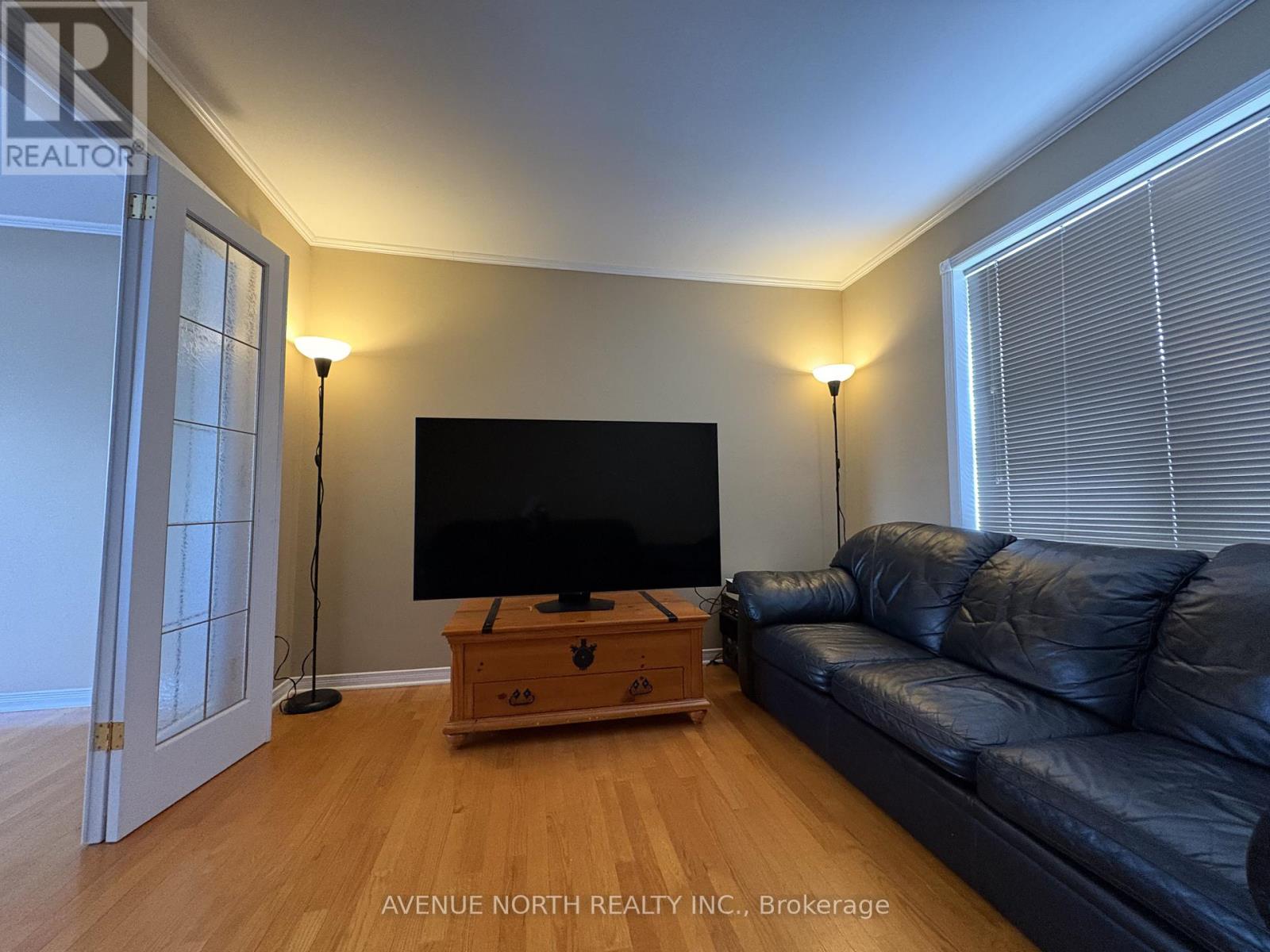 21 Pilon Street, Russell, Ontario  K0A 1W0 - Photo 15 - X12726480