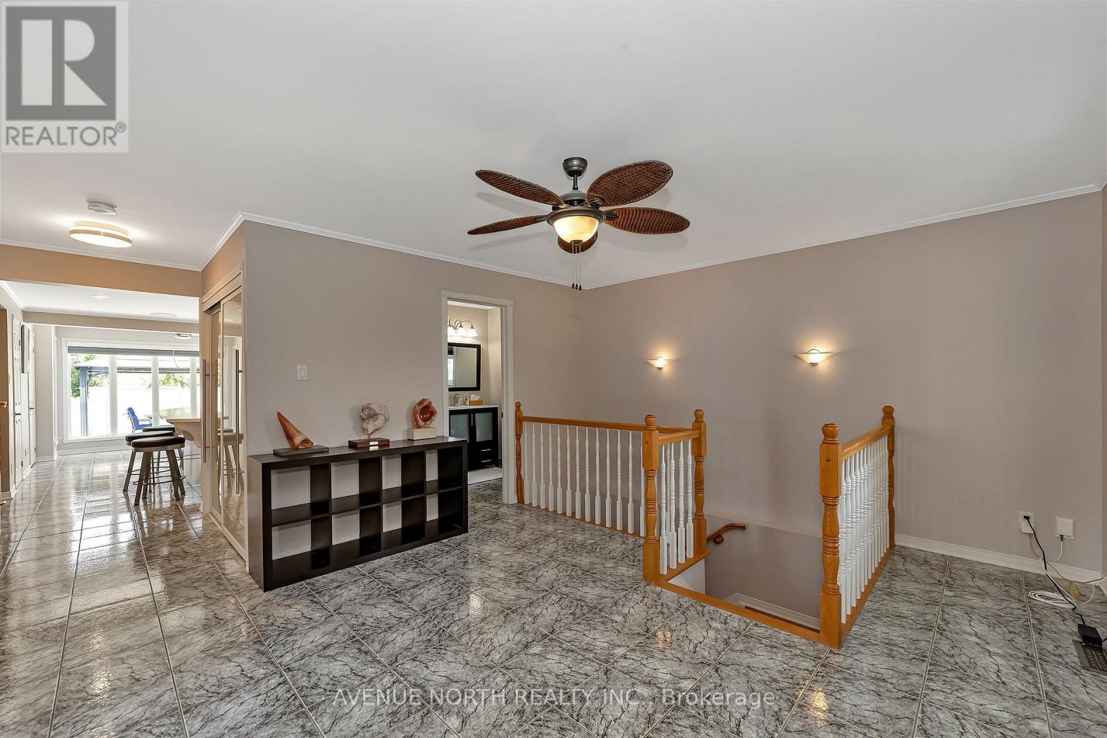 21 Pilon Street, Russell, Ontario  K0A 1W0 - Photo 3 - X12726480