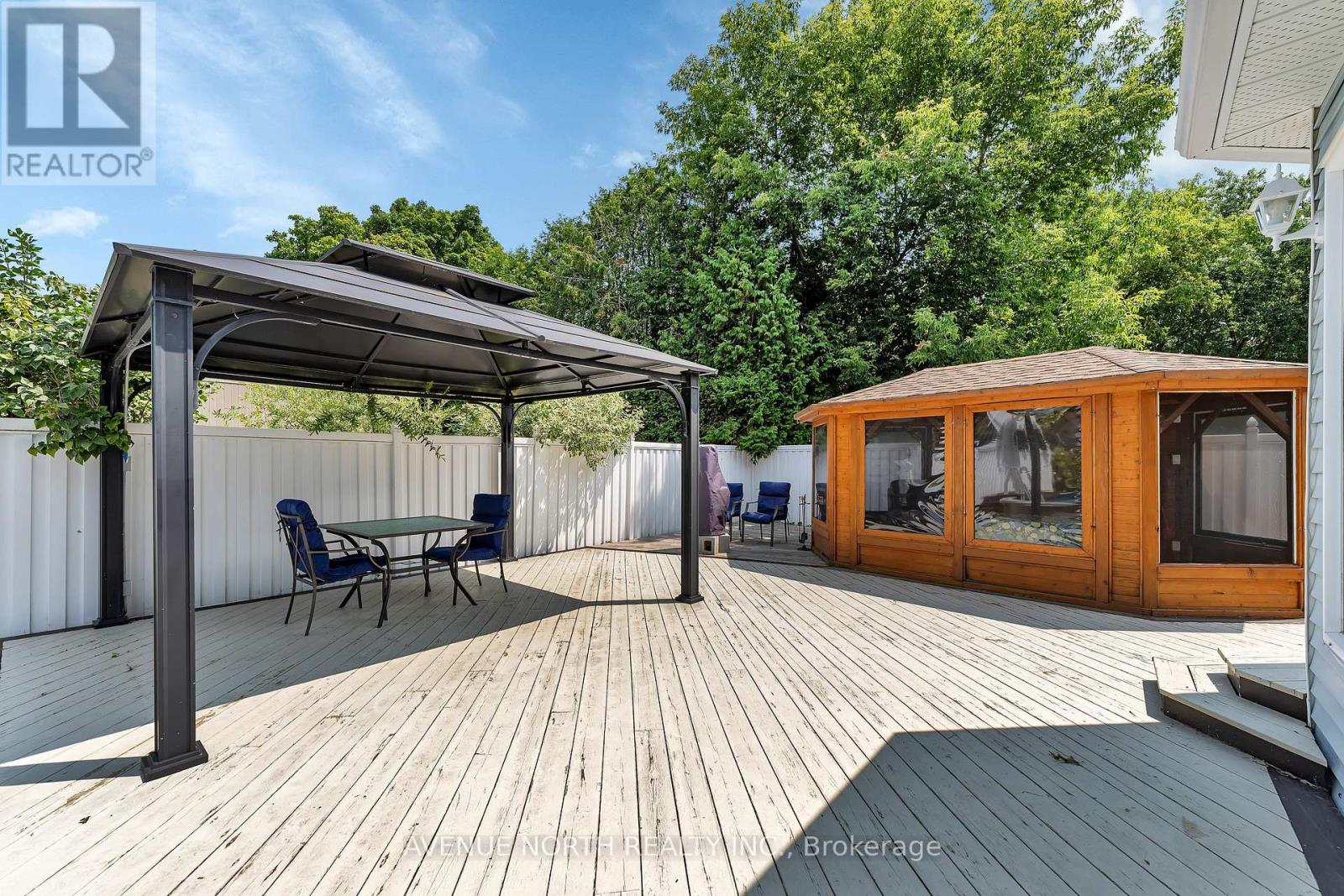 21 Pilon Street, Russell, Ontario  K0A 1W0 - Photo 31 - X12726480