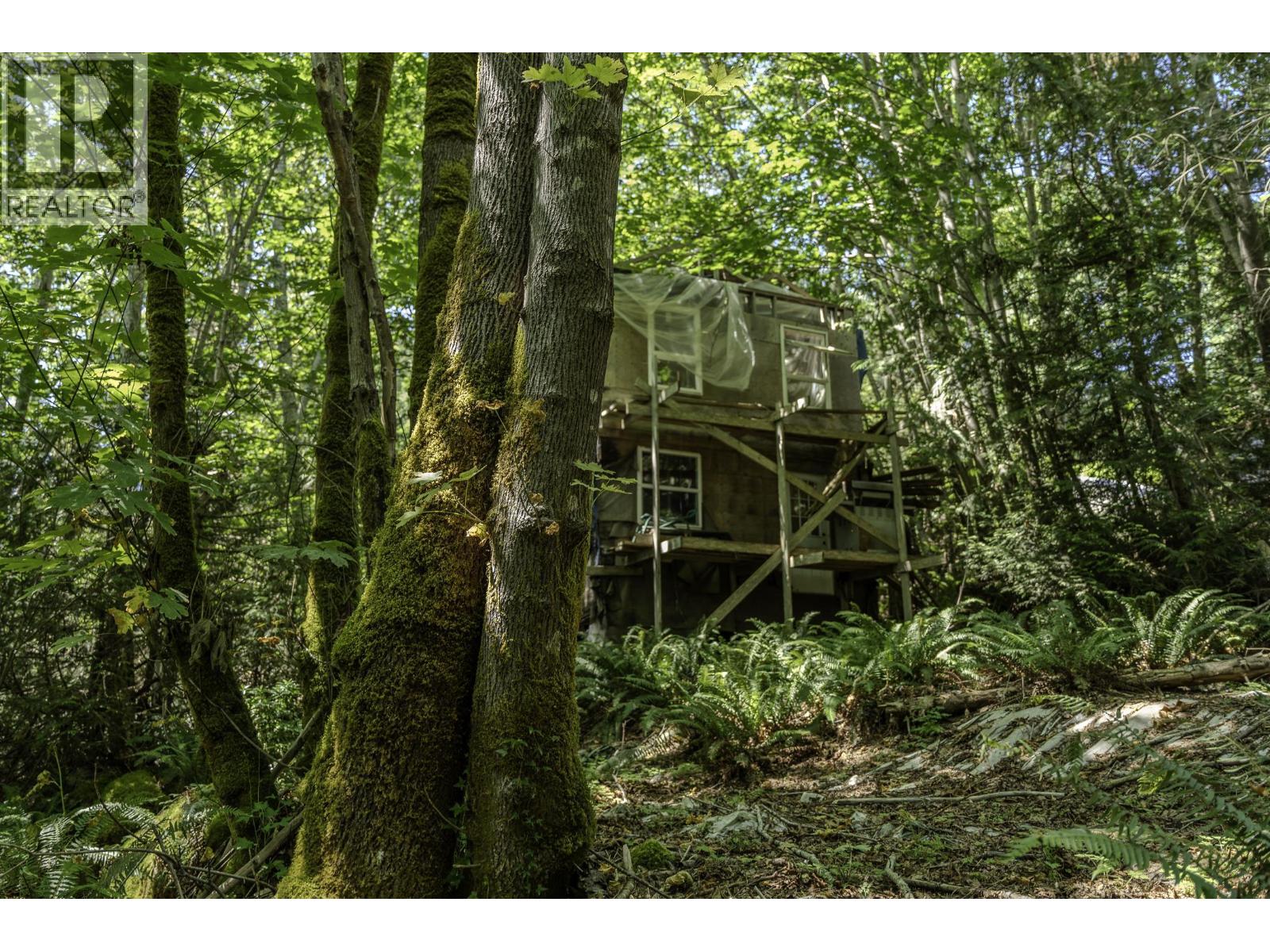 12882 Stone Road, Pender Harbour, British Columbia  V0N 2H1 - Photo 16 - R3082781