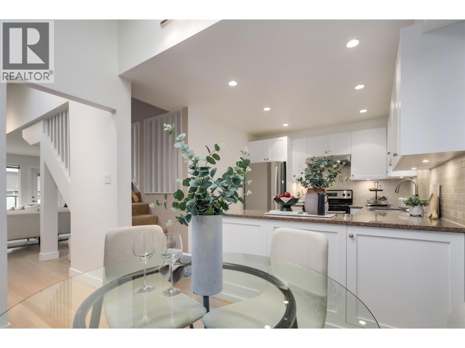 2564 W 6th Avenue, Vancouver, British Columbia  V6K 1W5 - Photo 12 - R3082782