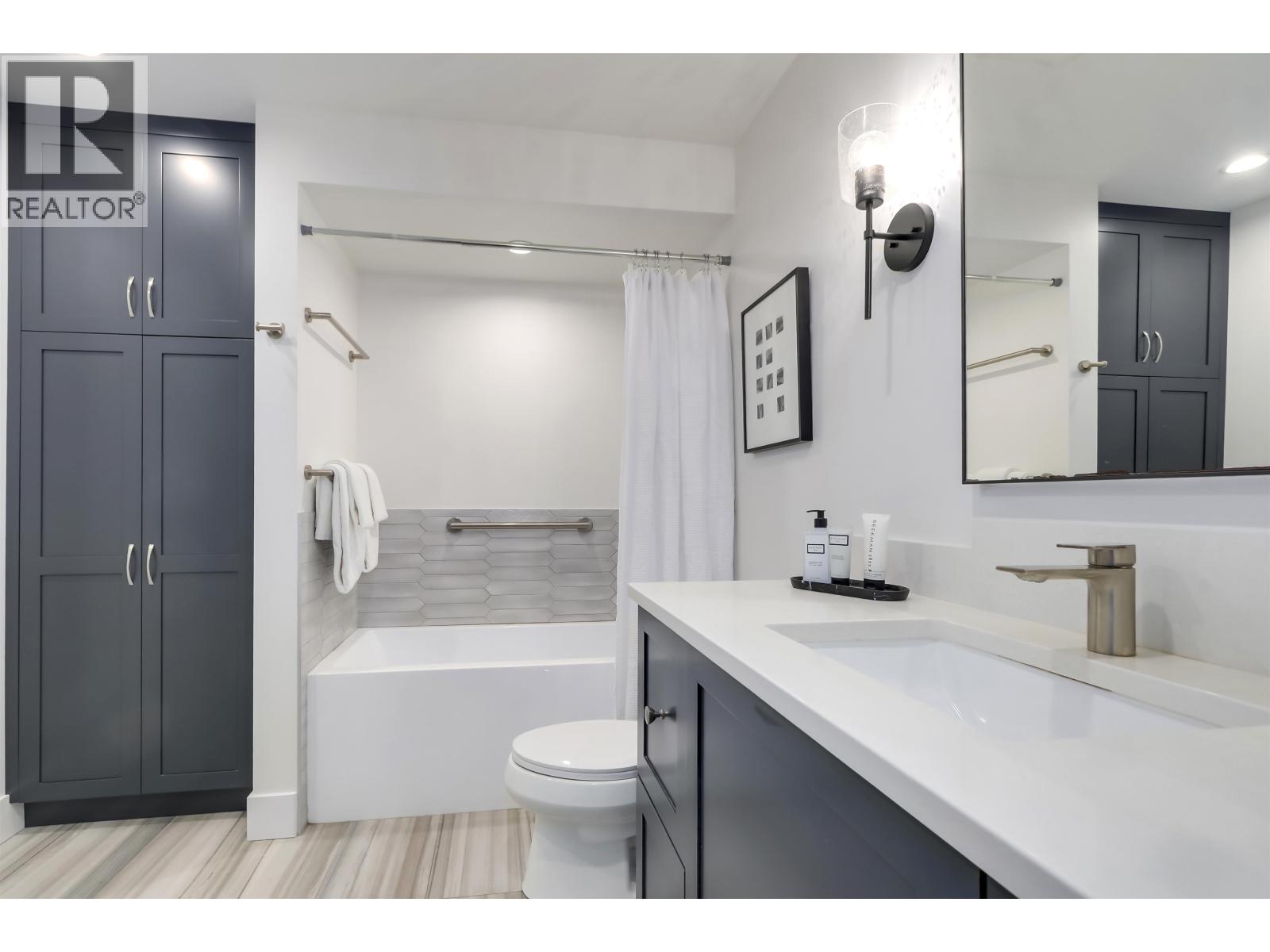 2564 W 6th Avenue, Vancouver, British Columbia  V6K 1W5 - Photo 28 - R3082782