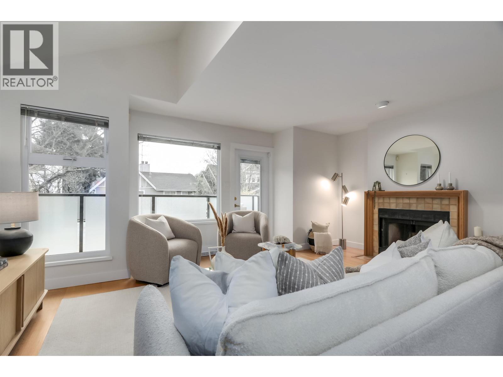 2564 W 6th Avenue, Vancouver, British Columbia  V6K 1W5 - Photo 4 - R3082782