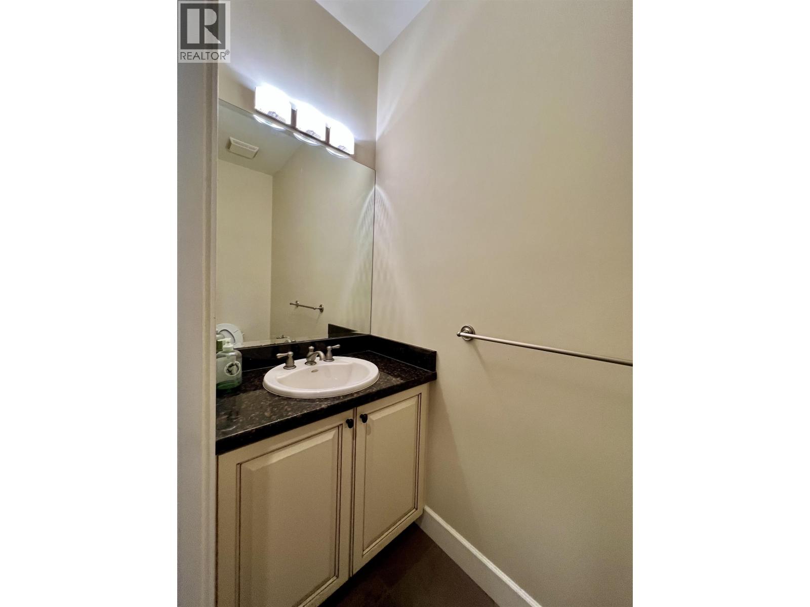 3575 Semlin Drive, Richmond, British Columbia  V7C 5V7 - Photo 9 - R3082789