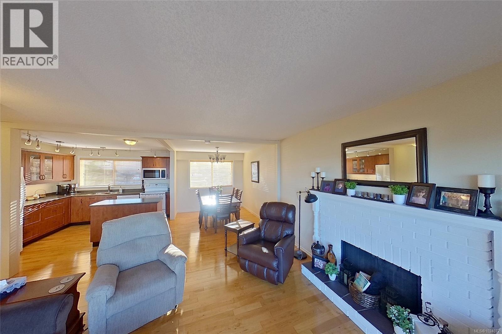 2524 Woodland Dr, Port Mcneill, British Columbia  V0N 2R0 - Photo 13 - 1024072