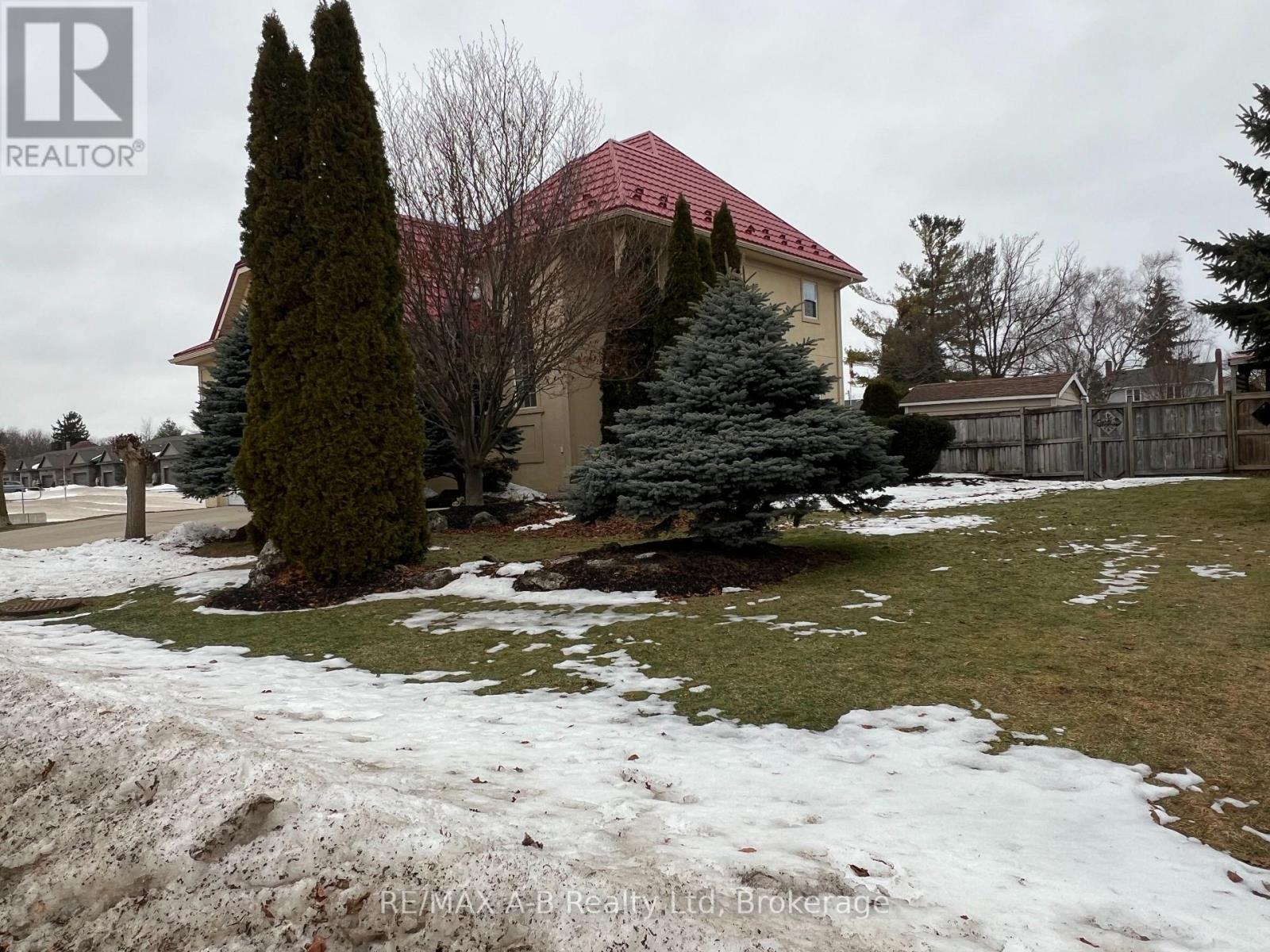 101 Rudy Avenue, East Zorra-Tavistock, Ontario  N0B 2R0 - Photo 3 - X12139631