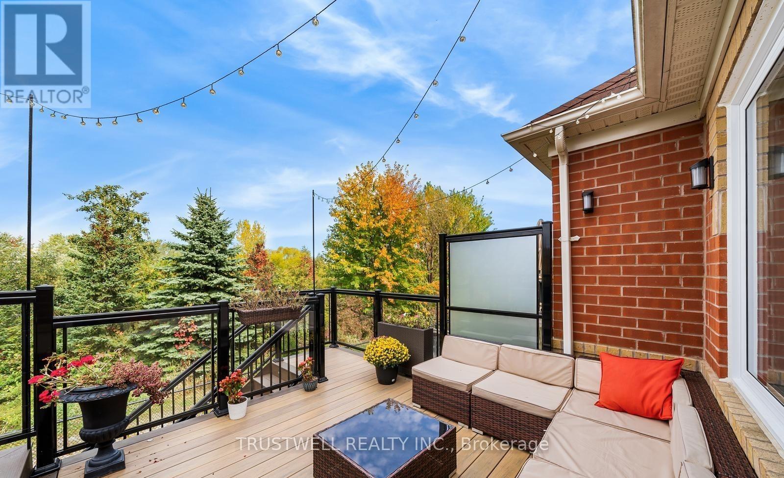 255 Chilcott Crescent, Newmarket, Ontario  L3X 3G7 - Photo 33 - N12726468