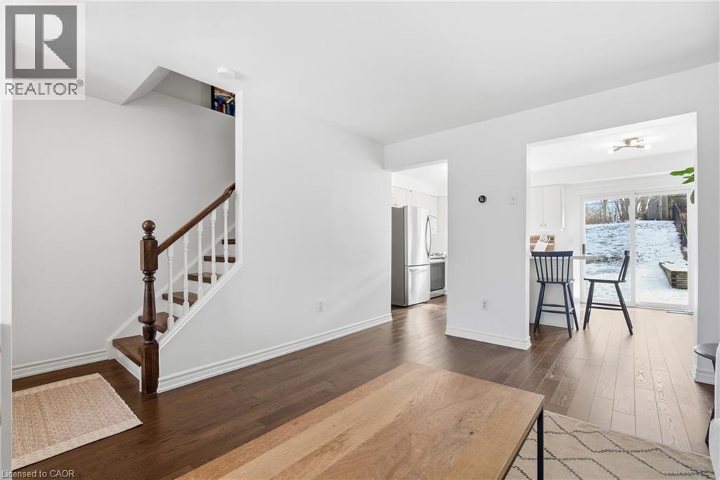 121 Moss Place, Guelph, Ontario  N1G 4V4 - Photo 11 - 40800718