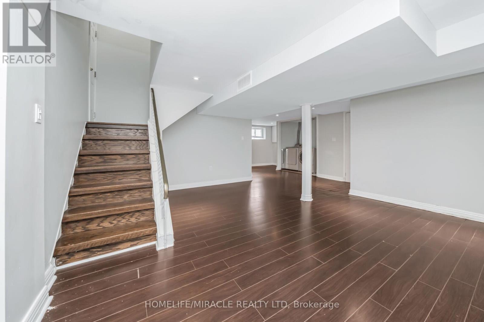 149 Wincott Drive, Toronto, Ontario  M9R 2P9 - Photo 27 - W12726462