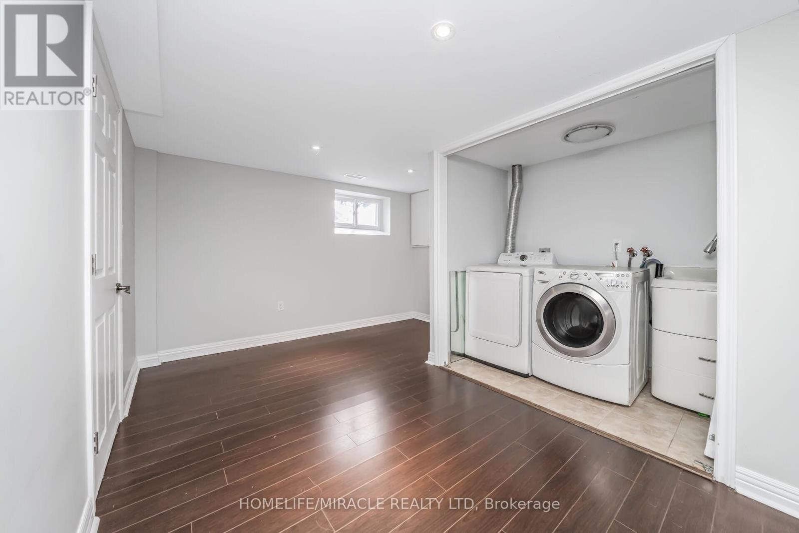 149 Wincott Drive, Toronto, Ontario  M9R 2P9 - Photo 30 - W12726462