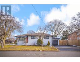 149 WINCOTT DRIVE, Toronto, Ontario