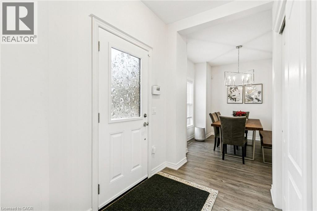 1085 Harrogate Drive Unit# 31, Ancaster, Ontario  L9K 1R2 - Photo 6 - 40799210