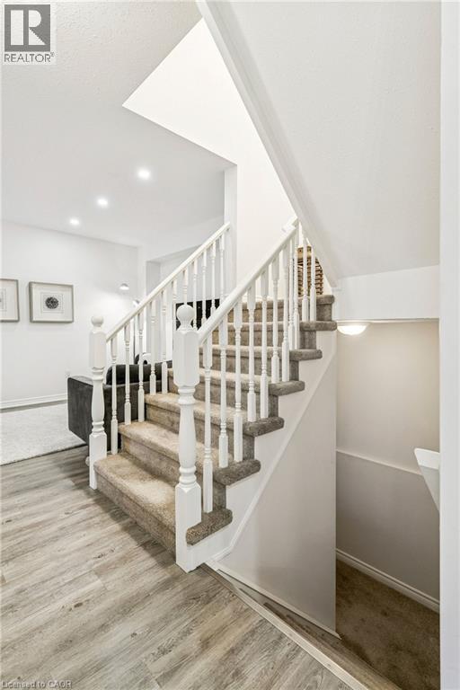 1085 Harrogate Drive Unit# 31, Ancaster, Ontario  L9K 1R2 - Photo 40 - 40799210