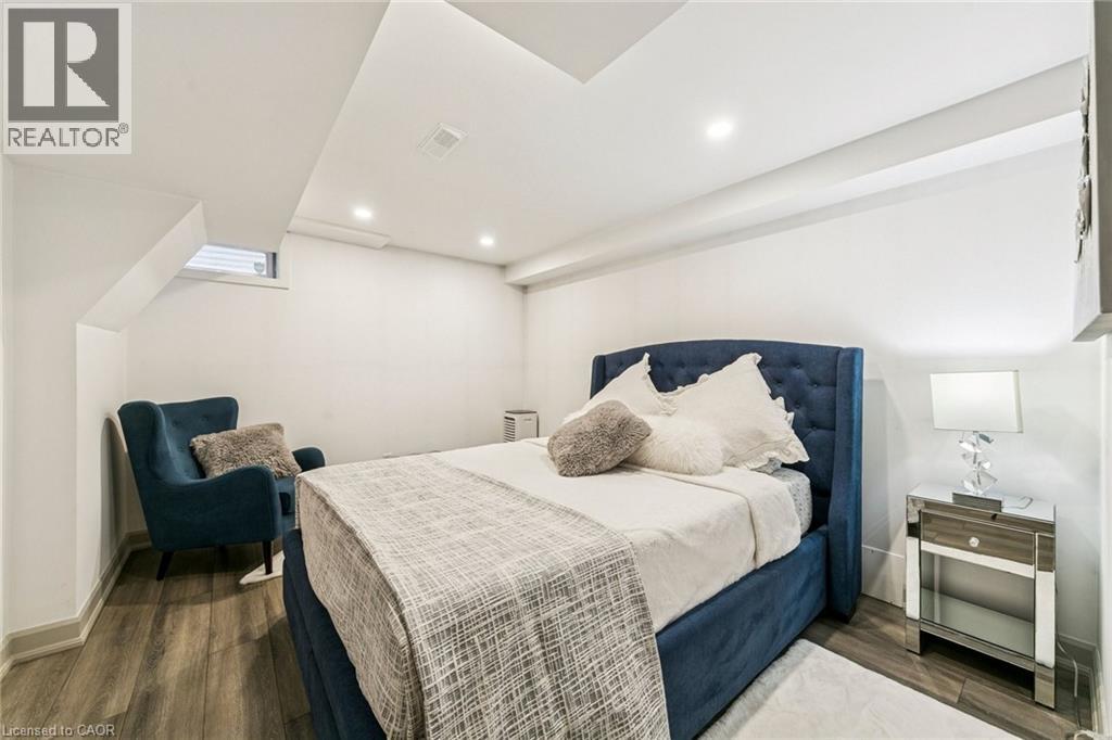 1085 Harrogate Drive Unit# 31, Ancaster, Ontario  L9K 1R2 - Photo 45 - 40799210