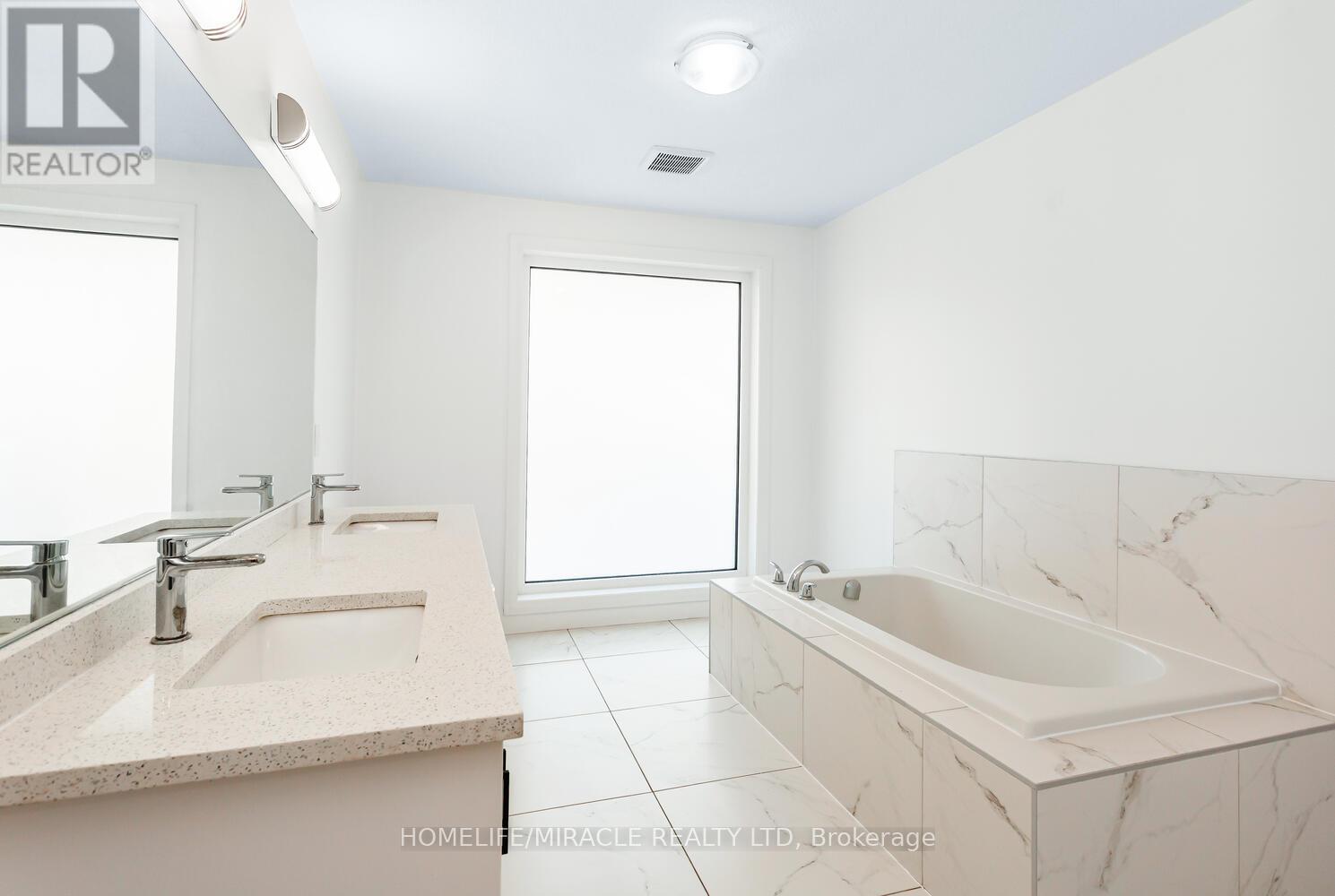 80 Grandville Circle, Brant, Ontario  N3L 0J5 - Photo 34 - X12726454