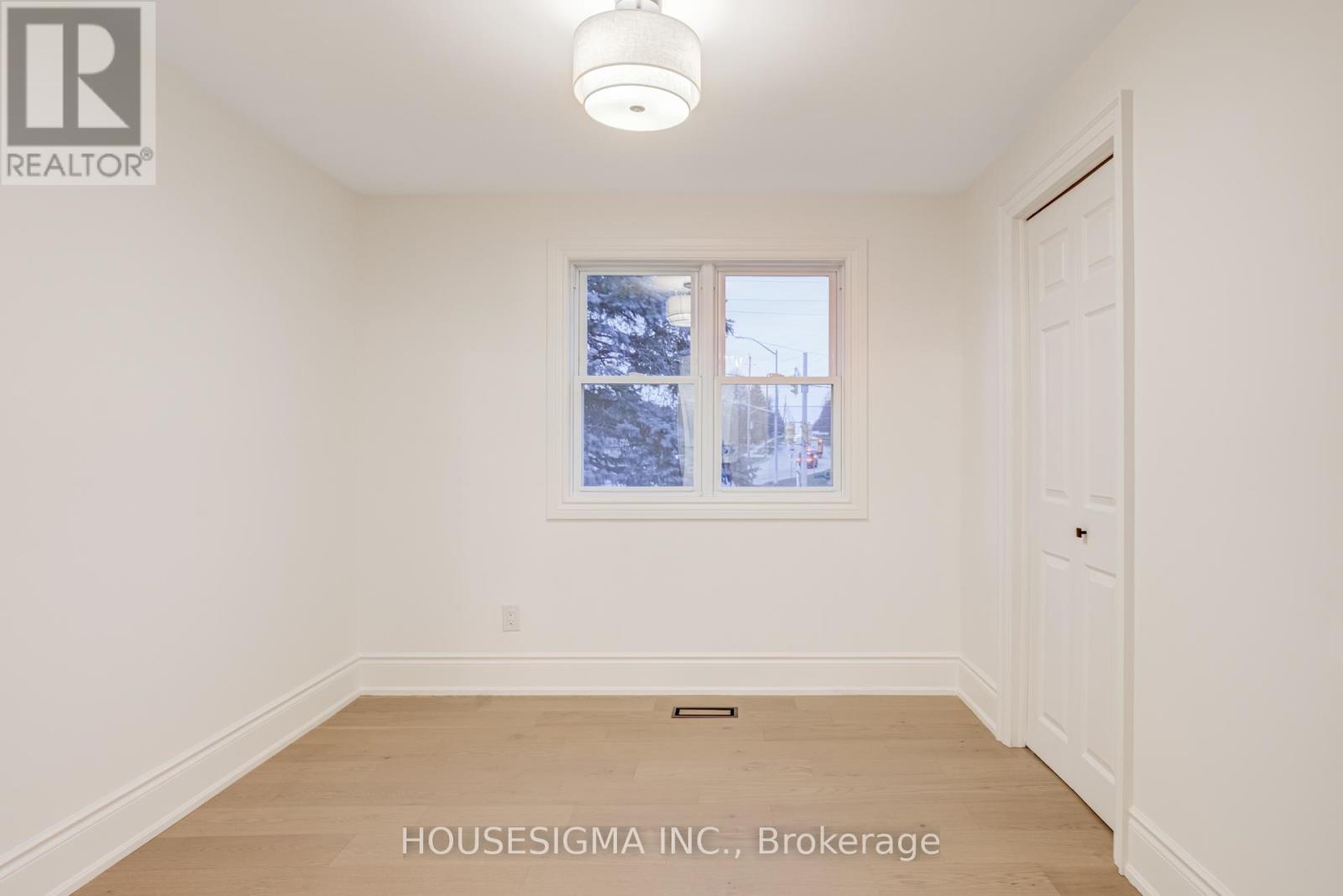 119 Town Line, Orangeville, Ontario  L9W 1V7 - Photo 24 - W12580942