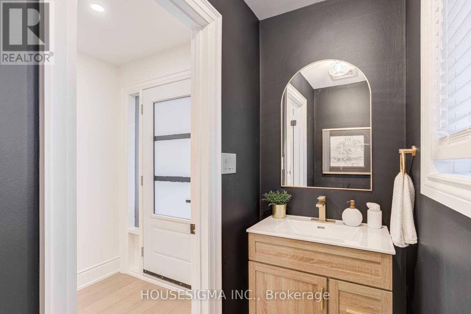 119 Town Line, Orangeville, Ontario  L9W 1V7 - Photo 6 - W12580942