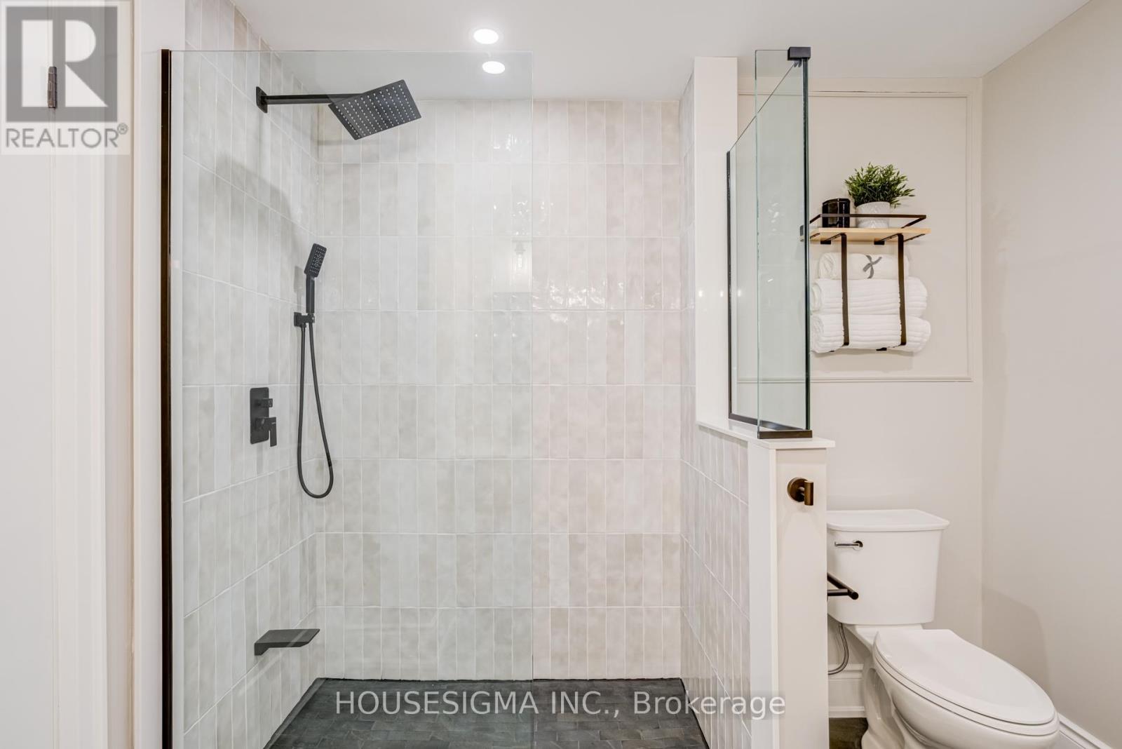 119 Town Line, Orangeville, Ontario  L9W 1V7 - Photo 5 - W12580942