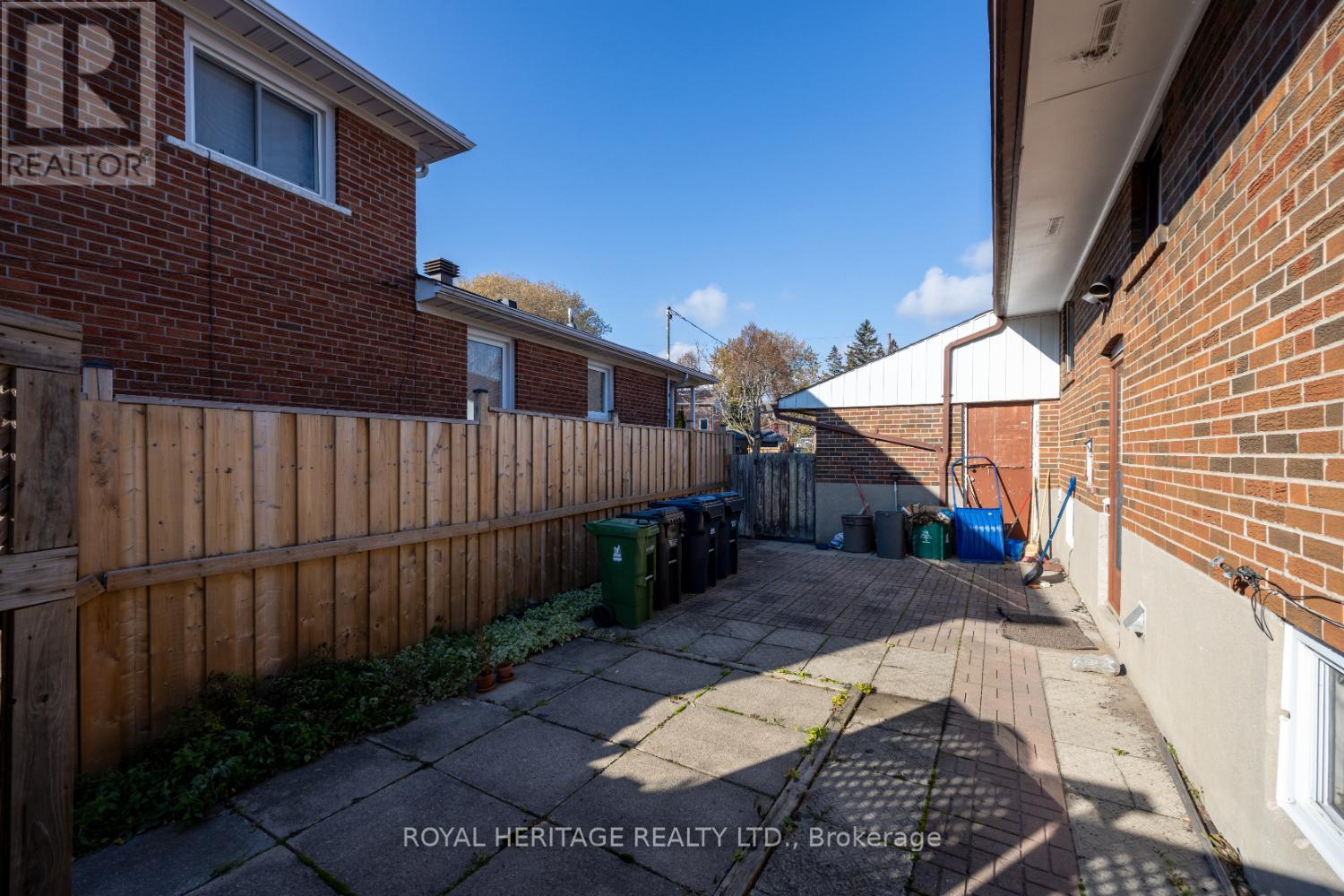 85 Painted Post Drive, Toronto, Ontario  M1H 1T3 - Photo 45 - E12567314