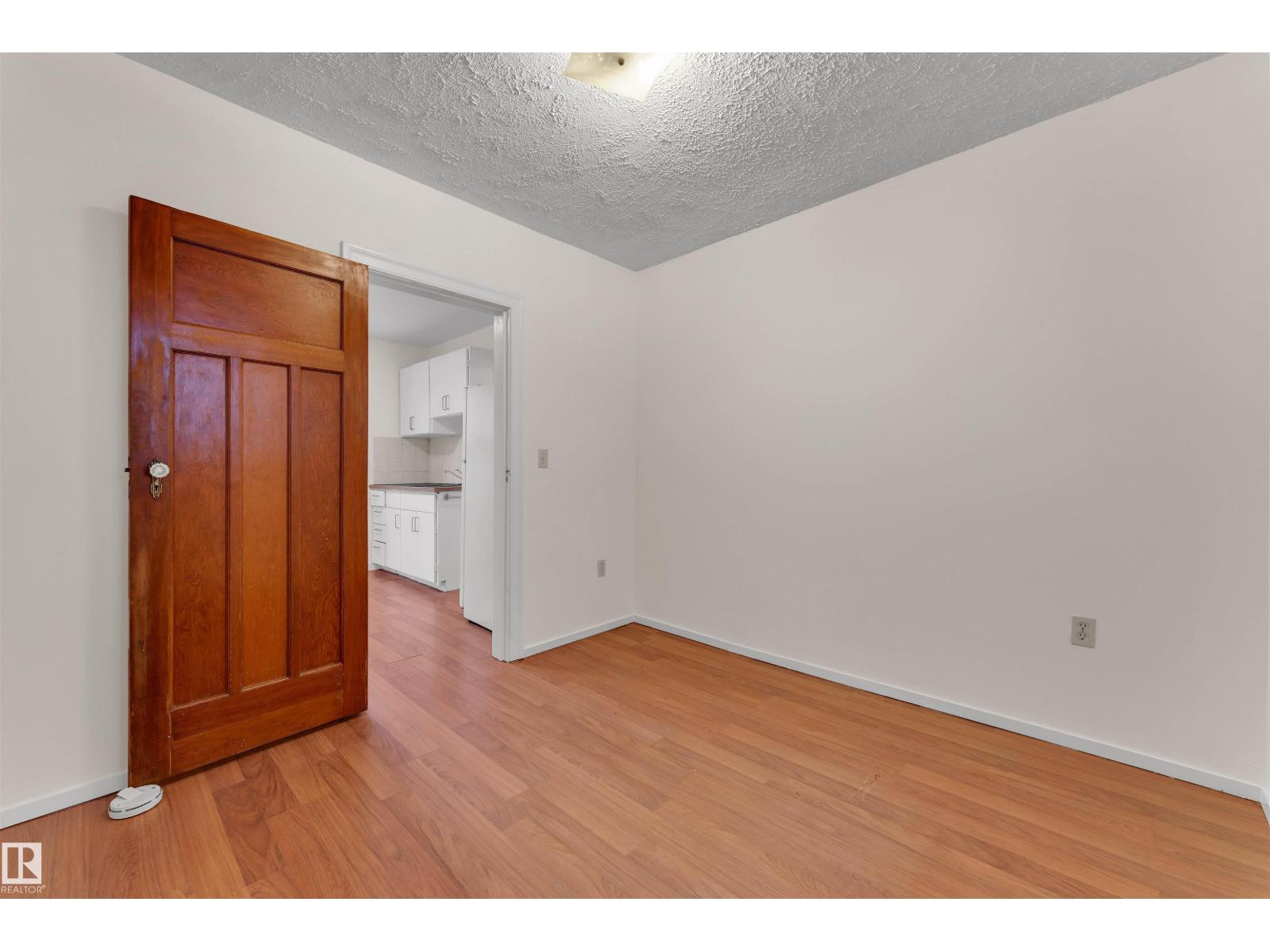 10657 64 Av Nw, Edmonton, Alberta  T6H 1T1 - Photo 15 - E4470957