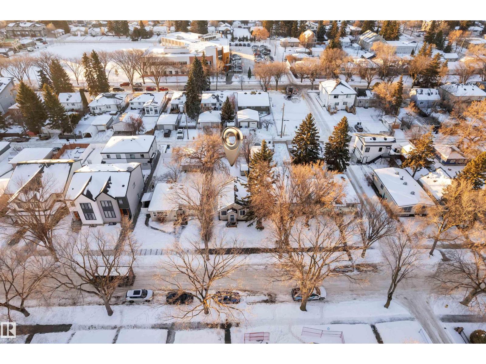 10657 64 Av Nw, Edmonton, Alberta  T6H 1T1 - Photo 7 - E4470957