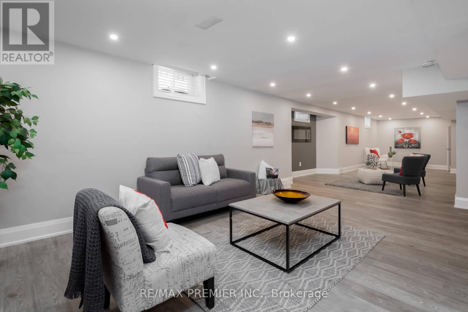 101 Woodgreen Drive N, Vaughan, Ontario  L4L 3S2 - Photo 40 - N12726488