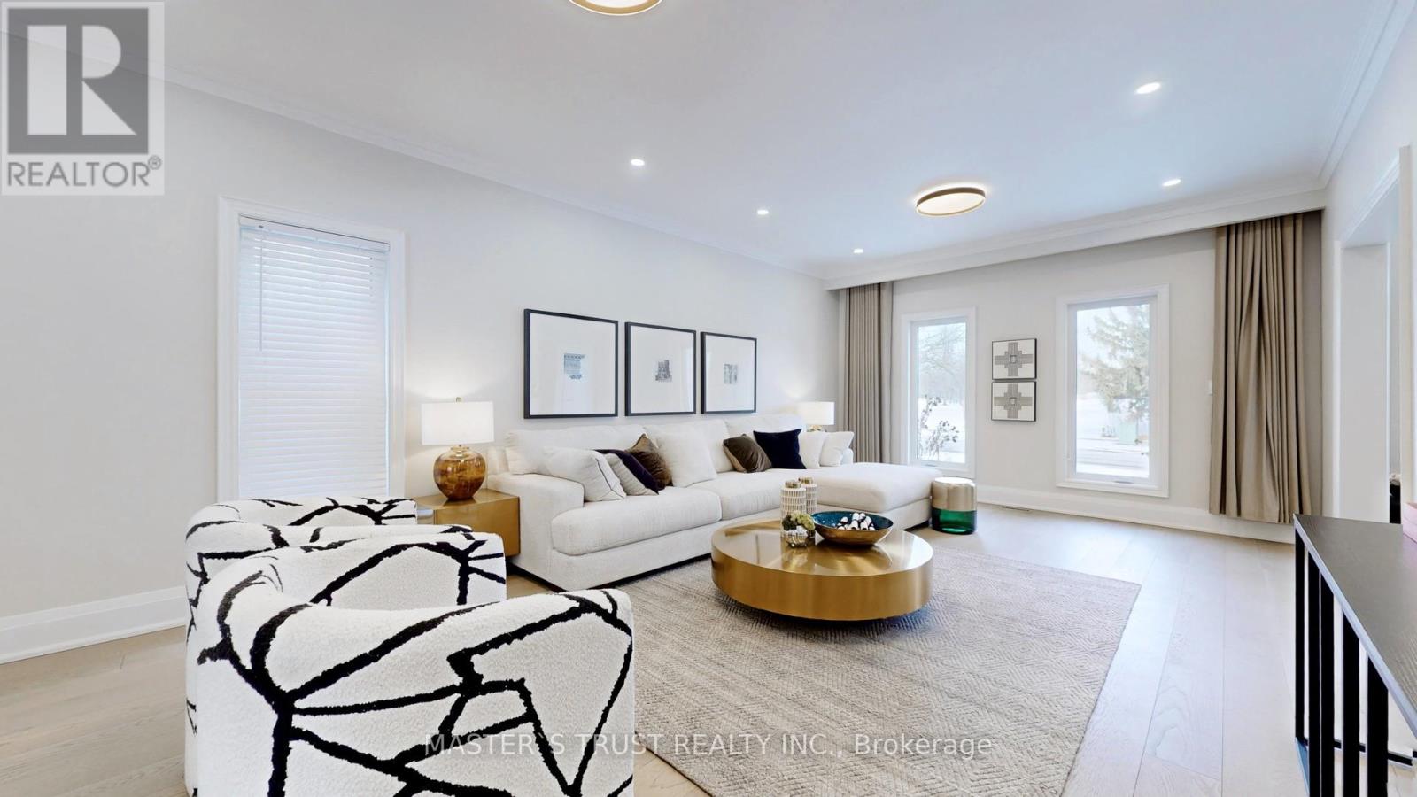 31 Boake Trail, Richmond Hill, Ontario  L4B 2H3 - Photo 4 - N12726496