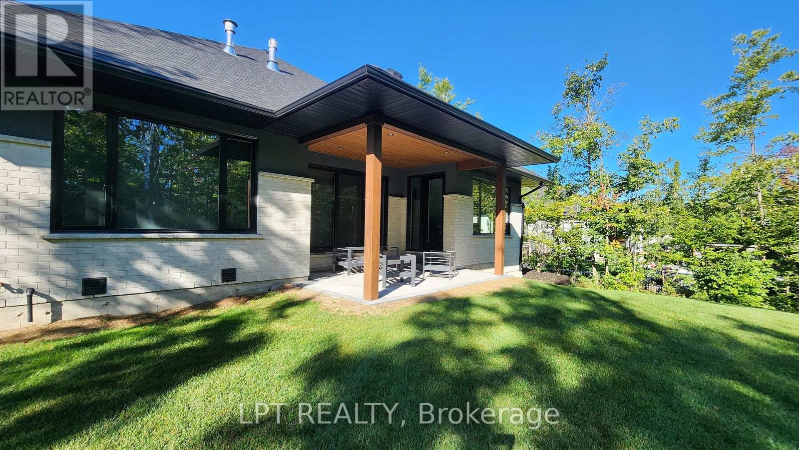 15 Byers Street, Springwater, Ontario  L9X 2A3 - Photo 39 - S12726512