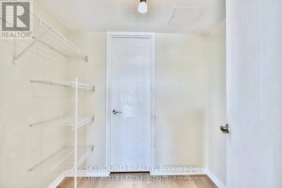 201 - 75 Ellen Street, Barrie, Ontario  L4N 7R6 - Photo 13 - S12726520