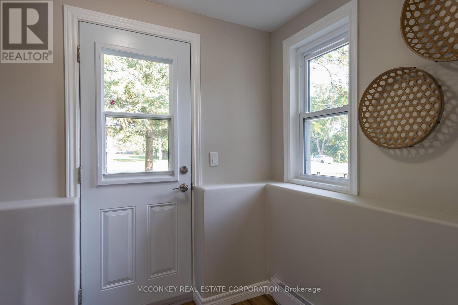 1767 Young's Point Road, Selwyn, Ontario  K0L 2H0 - Photo 13 - X12638280