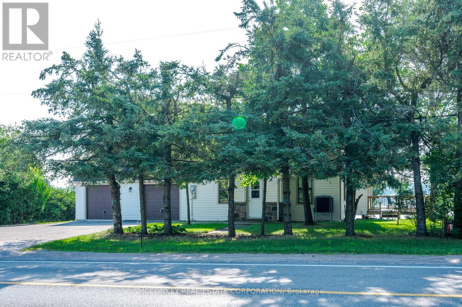 1767 Young's Point Road, Selwyn, Ontario  K0L 2H0 - Photo 3 - X12638280